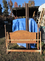 RUSTY, RUSTIC METAL DOUBLE BED FRAME