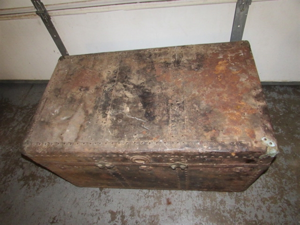 RUSTY, RUSTIC METAL OVER WOOD TRUNK