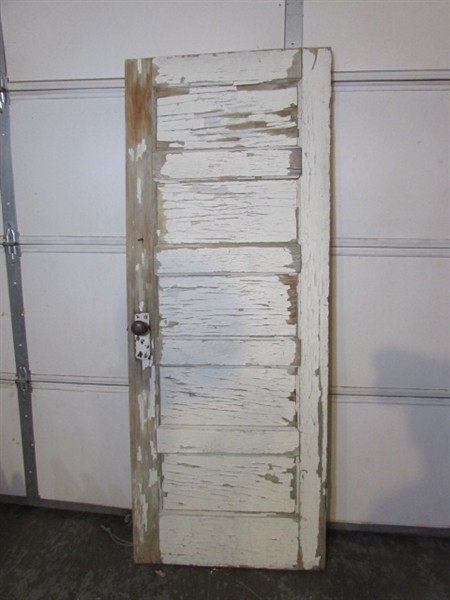 ANTIQUE SOLID WOOD DOOR