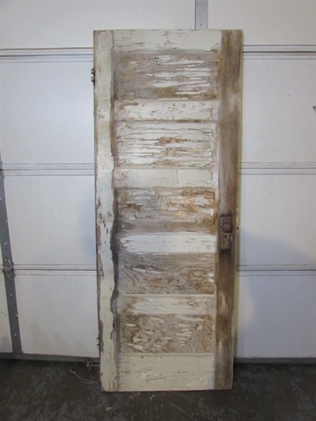 ANTIQUE SOLID WOOD DOOR