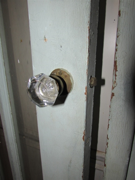 PAIR OF SOLID WOOD FRENCH DOORS - ANTIQUE - GLASS DOOR KNOB