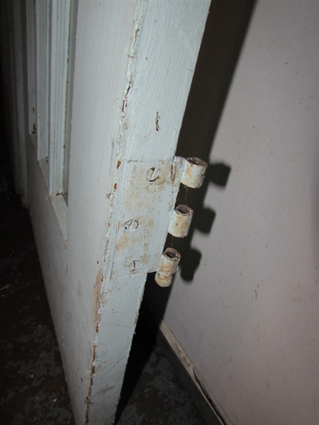 PAIR OF SOLID WOOD FRENCH DOORS - ANTIQUE - GLASS DOOR KNOB
