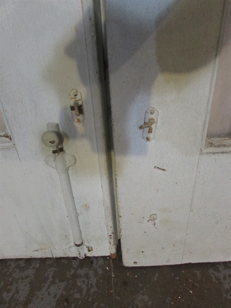 PAIR OF SOLID WOOD FRENCH DOORS - ANTIQUE - GLASS DOOR KNOB