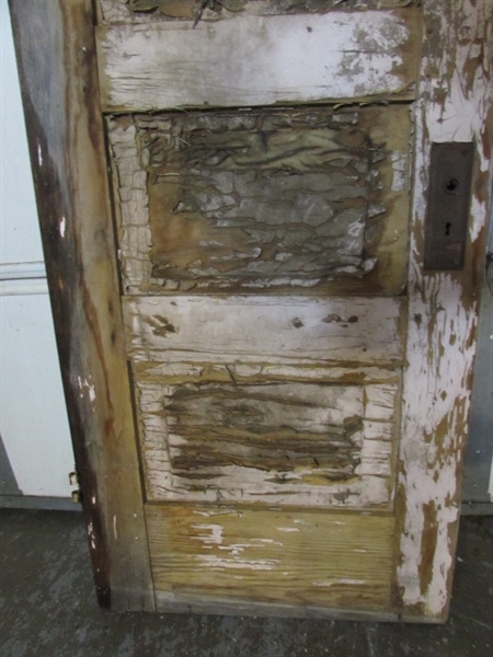 ANTIQUE SOLID WOOD DOOR