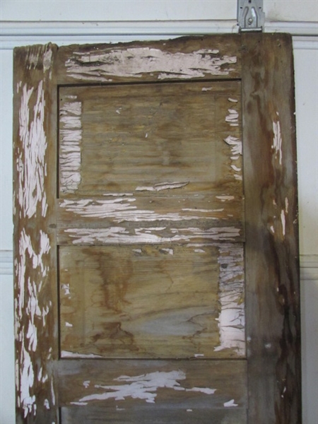 ANTIQUE SOLID WOOD DOOR