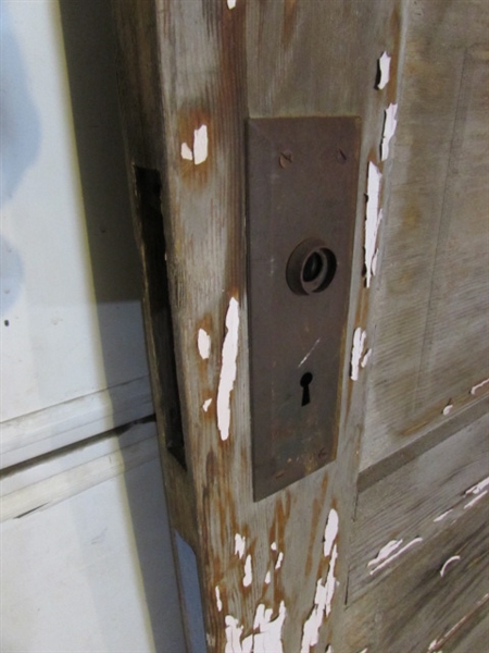 ANTIQUE SOLID WOOD DOOR