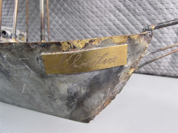 METAL SHIP SCULPTURES
