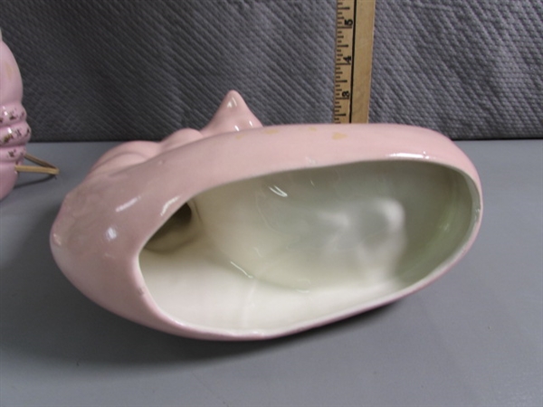 VINTAGE PINK DECOR