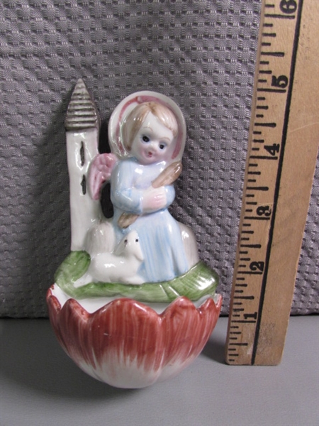 VINTAGE PINK DECOR