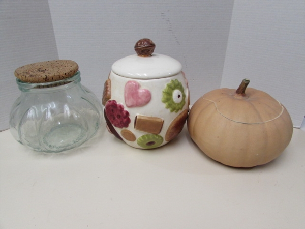 ASSORTED COOKIE JARS