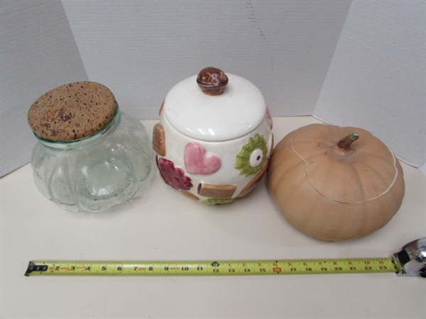 ASSORTED COOKIE JARS