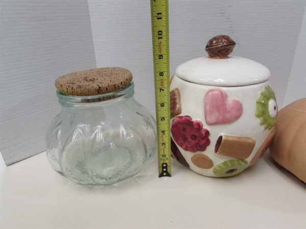 ASSORTED COOKIE JARS