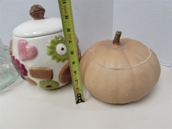 ASSORTED COOKIE JARS