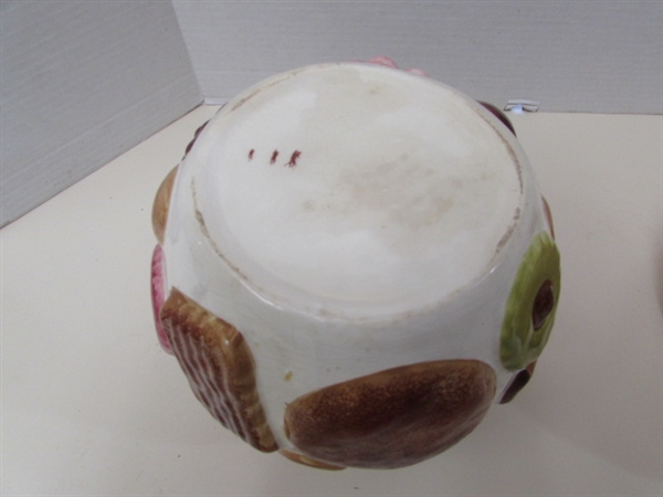 ASSORTED COOKIE JARS
