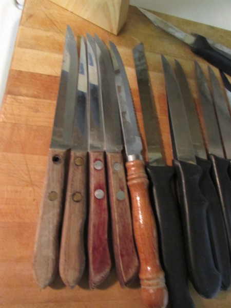 CUTTING BOARDS, TRIVET & KITCHEN KNIVES