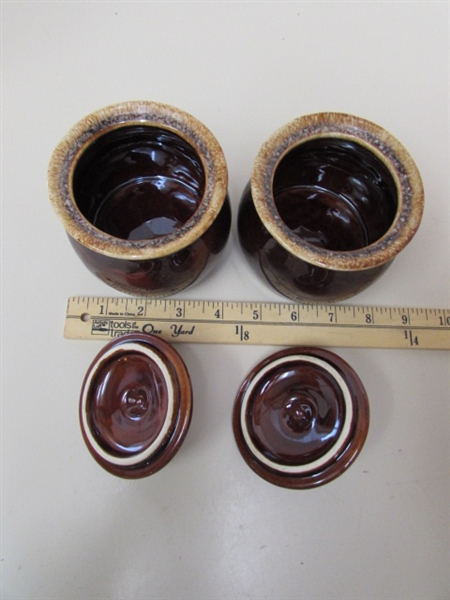 HULL OVEN PROOF POTTERY