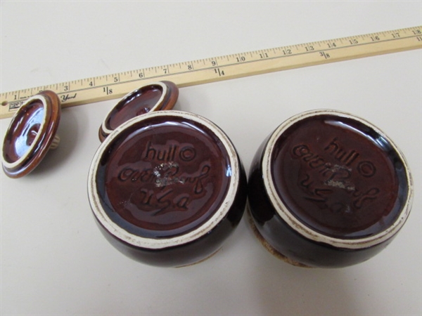 HULL OVEN PROOF POTTERY