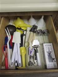 CONTENTS OF UTENSIL DRAWER #1