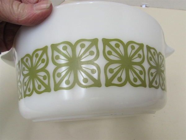 2 PYREX GREEN VERDE CASSEROLES