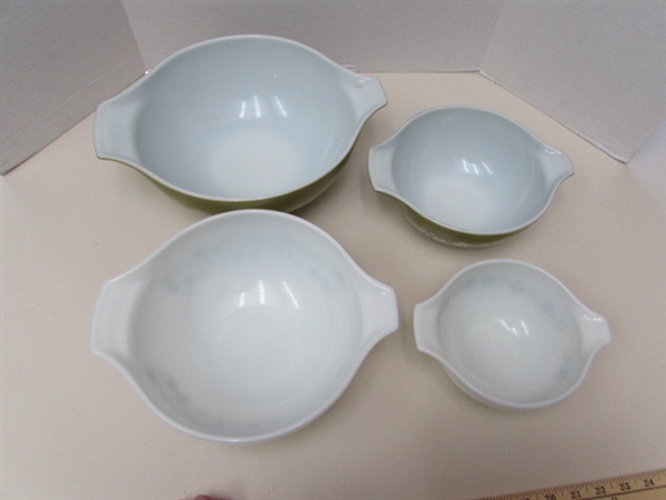 PYREX CRAZY DAISY/SPRING BLOSSOM 4-PIECE CINDERELLA NESTING BOWLS, COVERED CASSEROLE & BUTTER DISH