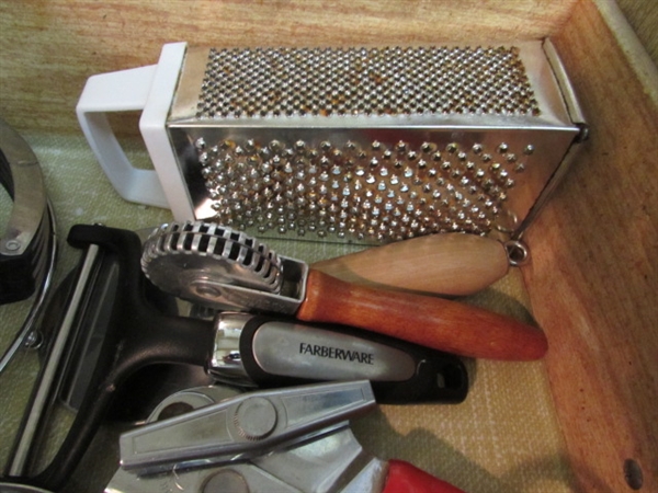CONTENTS OF UTENSIL DRAWER #2