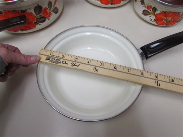 VINTAGE SANKO WARE COOKWARE - MOST LOOK TO BE UNUSED