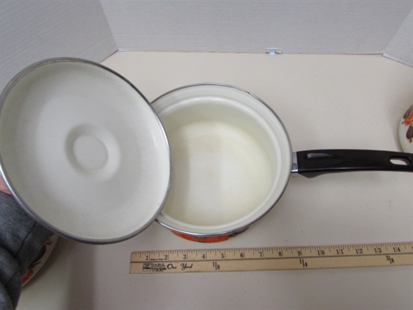 VINTAGE SANKO WARE COOKWARE - MOST LOOK TO BE UNUSED