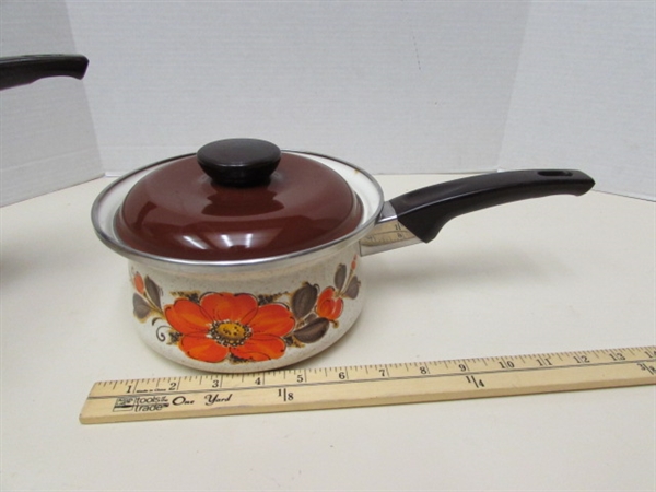 VINTAGE SANKO WARE COOKWARE - MOST LOOK TO BE UNUSED