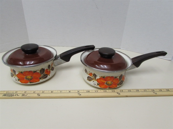 VINTAGE SANKO WARE COOKWARE - MOST LOOK TO BE UNUSED