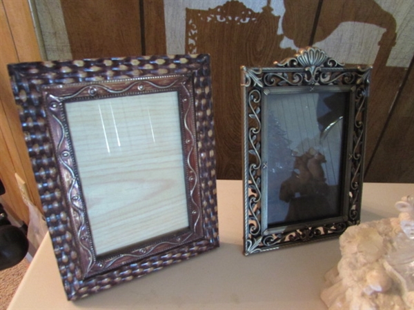 PICTURE FRAMES, MUSIC BOXES & DECOR