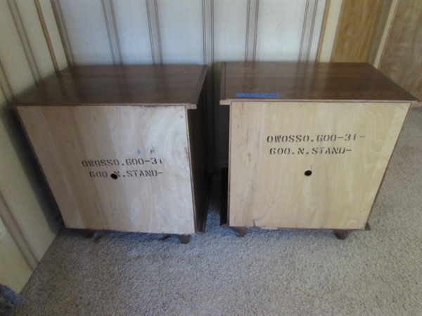 PAIR OF SINGLE DRAWER NIGHTSTANDS - SOLID WOOD W/DOVETAIL DRAWERS-MATCHES LOTS #62 & #63