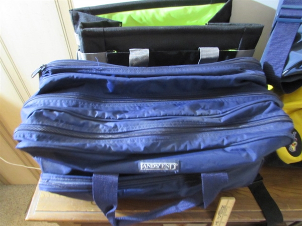 DUFFLE BAGS & TOTES
