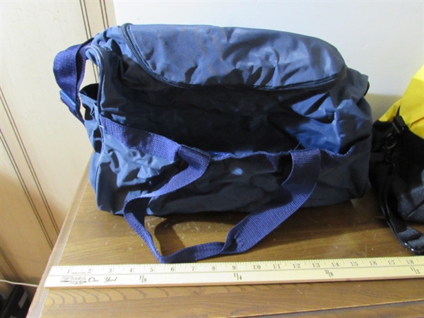DUFFLE BAGS & TOTES