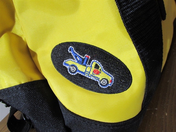 DUFFLE BAGS & TOTES