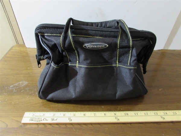 DUFFLE BAGS & TOTES