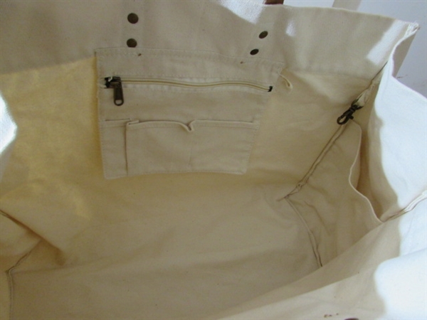 DUFFLE BAGS & TOTES