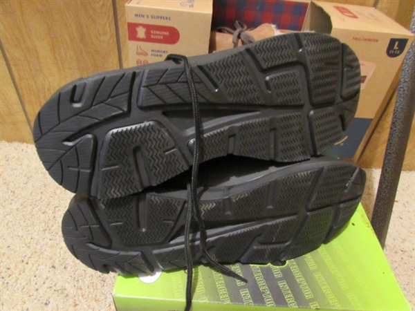 MEN'S SIZE 11 BOOTS & SLIPPERS - NEW