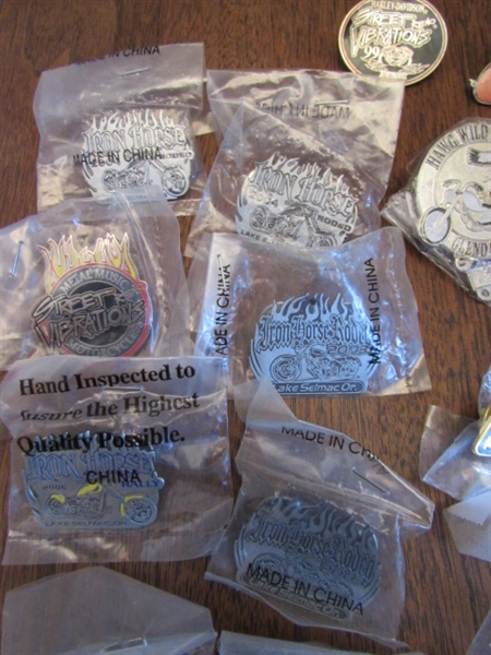 LARGE COLLECTION OF MC/HARLEY-DAVIDSON THEMED PINS-MOST ARE NEW