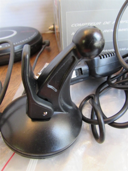 SONY WALKMAN (CD), GTECH METER & GARMIN - UNTESTED