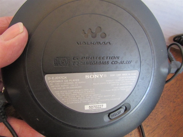 SONY WALKMAN (CD), GTECH METER & GARMIN - UNTESTED