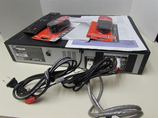 SAMSUNG COMBO DVD/VHS PLAYER - WORKS