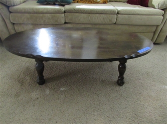 OVAL WOODEN COFFEE TABLE