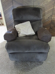 DK BROWN ROCKER/RECLINER