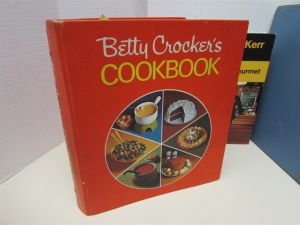 COOKBOOKS