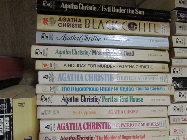 LARGE ASSORTMENT OF FICTION BOOKS