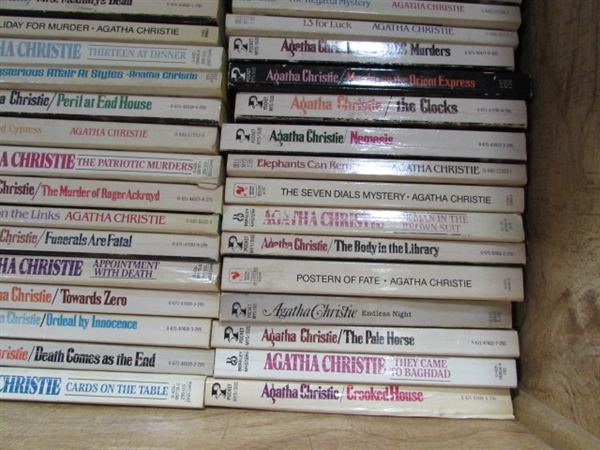 LARGE ASSORTMENT OF FICTION BOOKS