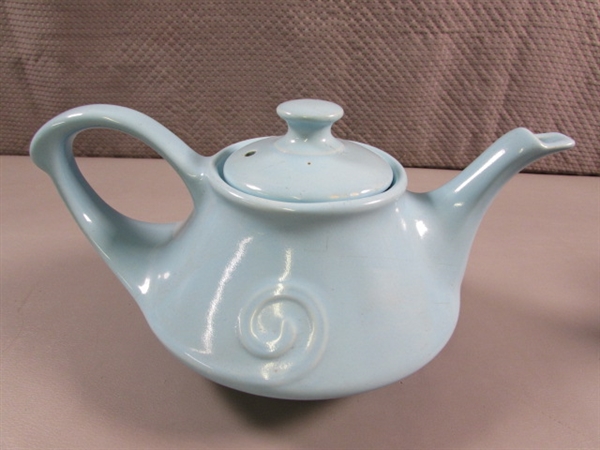 VINTAGE CERAMIC TEAPOTS IN BABY BLUE & BROWN/BLUE STRIPE