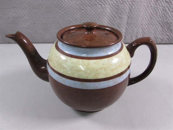 VINTAGE CERAMIC TEAPOTS IN BABY BLUE & BROWN/BLUE STRIPE
