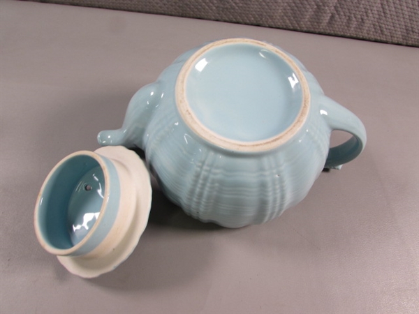 VINTAGE CERAMIC TEAPOTS IN BABY BLUE & BROWN/BLUE STRIPE