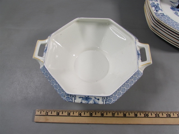 38 PCS OF JOHNSON BROS DINNERWARE GENEVA PATTERN